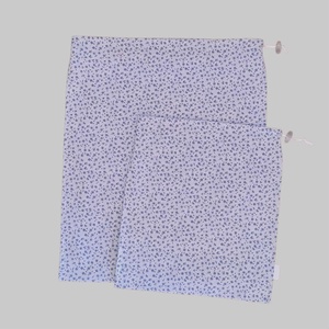 Szennyestartó zsák szett utazáshoz táskába, bőröndbe apró kék virágmintás - otthon & életmód - tárolás & rendszerezés - szennyestartó - Meska.hu