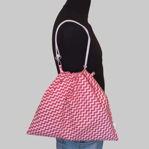 Aqua-zsák piros hullámos - táska & tok - edzőtáskák - sporttáska - Meska.hu