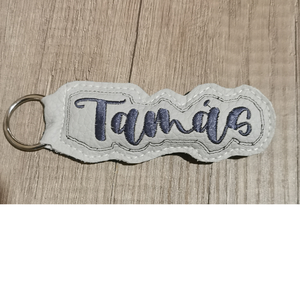 Névre szóló kulcstartó - Meska.hu