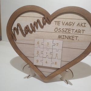 Szív alakú puzzle kép Mama - otthon & életmód - dekoráció - asztal és polc dekoráció - asztaldísz - Meska.hu