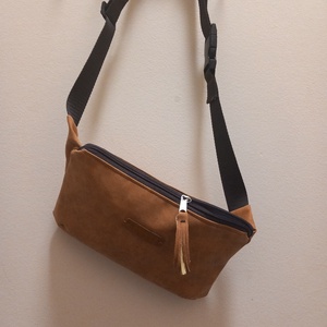 Bambi testtáska/övtáska - táska & tok - övtáska - Meska.hu