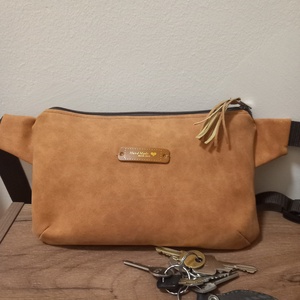 Bambi testtáska/övtáska - Meska.hu