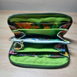 Vadvirágos hétrekeszes pénztárca - táska & tok - pénztárca & más tok - pénztárca - női pénztárca - Meska.hu