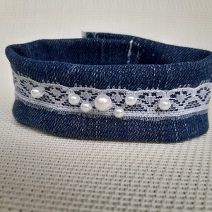 Farmer karkötő gyöngyökkel és csipkével. - ékszer - karkötő - gyöngyös karkötő - Meska.hu Farmer karkötő gyöngyökkel és csipkével. - ékszer - karkötő - gyöngyös karkötő - Meska.hu