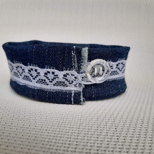 Farmer karkötő gyöngyökkel és csipkével. - ékszer - karkötő - gyöngyös karkötő - Meska.hu Farmer karkötő gyöngyökkel és csipkével. - ékszer - karkötő - gyöngyös karkötő - Meska.hu