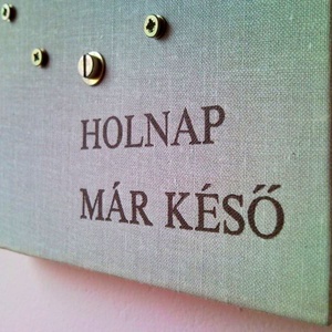 Holnap már késő - Leninről szóló történelmi regényéből könyv falióra asztali óra - otthon & életmód - dekoráció - fali és függő dekoráció - falióra & óra - Meska.hu