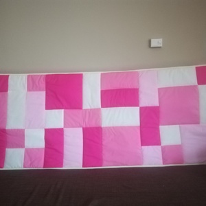 Rózsaszín falvédő , Otthon & Életmód, Babaszoba, gyerekszoba, Falvédő gyerekszobába, Patchwork, foltvarrás, Varrás, MESKA