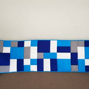 Kék, szürke, fehér patchwork falvédő  - otthon & életmód - lakástextil - falvédő - Meska.hu