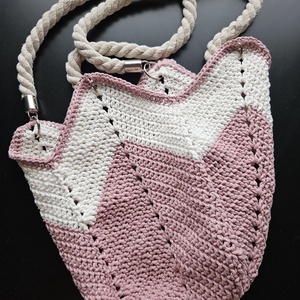 Horgolt tulipántáska - táska & tok - bevásárlás & shopper táska - shopper, textiltáska, szatyor - Meska.hu