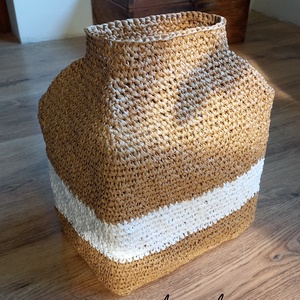 Váza / kaspó horgolt raffia - otthon & életmód - dekoráció - virágdísz és tartó - váza - Meska.hu Váza / kaspó horgolt raffia - otthon & életmód - dekoráció - virágdísz és tartó - váza - Meska.hu