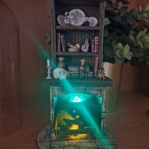 Polc dísz, Book Nook - Boszorkánykonhy #1 - otthon & életmód - dekoráció - dísztárgy - Meska.hu