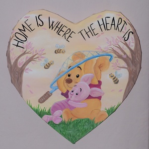 Micimackó kézzel festett, szív alakú akril festmény - művészet - festmény - akril - Meska.hu