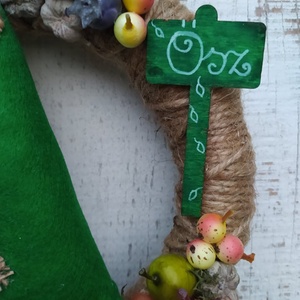 Őszi kopogtató, ajtódísz egy vicces manóval - otthon & lakás - dekoráció - ajtódísz & kopogtató - Meska.hu Őszi kopogtató, ajtódísz egy vicces manóval - otthon & lakás - dekoráció - ajtódísz & kopogtató - Meska.hu