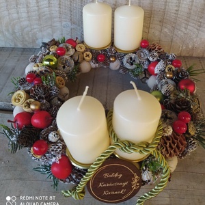 Adventi koszorú vidám színekkel,táblácskával - Meska.hu