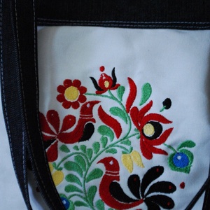 Hímzett matyó válltáska - táska & tok - kézitáska & válltáska - válltáska - Meska.hu