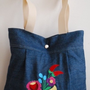 Farmer táska kalocsai mintával, Táska & Tok, Kézitáska & válltáska, Válltáska, Hímzés, Varrás, MESKA