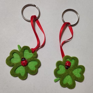 Négylevelű lóhere kulcstartó  - Meska.hu