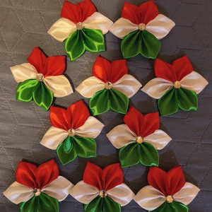 Szatén virág kokárda 10 db  - ékszer - kitűző és bross - Meska.hu