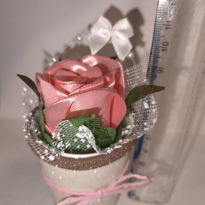 Édes kis ajándékozható szatén rózsa  - otthon & életmód - papír, írószer - ajándékozás kellékei - ajándékkísérő - Meska.hu