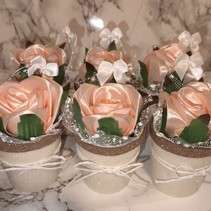 Édes kis ajándékozható szatén rózsa , Otthon & Életmód, Papír, írószer, Ajándékozás kellékei, Ajándékkísérő, , MESKA