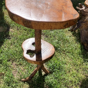 Egyedi kézműves fa asztalka - otthon & életmód - bútor - asztal - Meska.hu