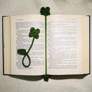 Horgolt négylevelű lóhere könyvjelző - könyv & zene - könyvjelző - Meska.hu