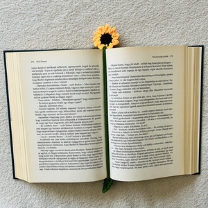 Horgolt napraforgó könyvjelző - könyv & zene - könyvjelző - Meska.hu