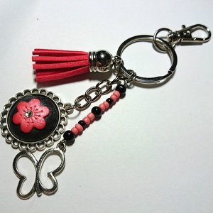 virágos gyurma medálos táskadísz kulcstartó üveg kristály díszítéssel többféle variációban  - táska & tok - kulcstartó & táskadísz - táskadísz - Meska.hu