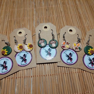 Őszi mintás gyurma medálos fülbevaló pingvin teknős szarvas - ékszer - fülbevaló - lógó fülbevaló - Meska.hu