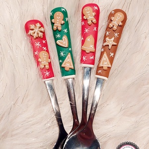 Karácsonyi Mézi Mézeskalács mintás kiskanál gyurma díszítéssel  - otthon & életmód - konyhafelszerelés, tálalás - tálalás - kanál & villa - Meska.hu