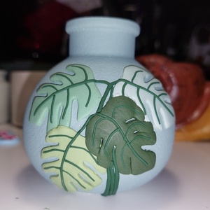 Kerámia mini váza gyurma díszítéssel monstera pálma , Otthon & Életmód, Virágdekoráció, Virágtartó, Váza, Gyurma, Kerámia, MESKA
