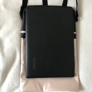  Okker-fekete roll top, elöl zsebes vízálló laptop táska, hátizsák, válltáska, kézitáska - táska & tok - laptoptáska, laptop hátizsák - Meska.hu
