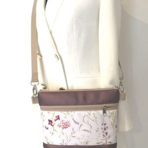 Tátika virág mintás  crossbody /válltáska/ keresztpántos táska/ oldaltáska - táska & tok - kézitáska & válltáska - vállon átvethető táska - Meska.hu