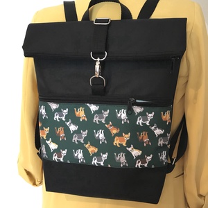 Roll top bulldog mintás fekete gyöngyvászon hátizsák - táska & tok - hátizsák - roll top hátizsák - Meska.hu