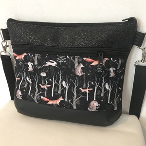 Crossbody róka mintás fekete textilbőr  - Meska.hu