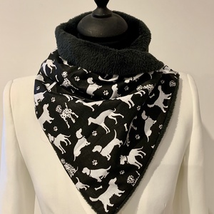  Sál, körsál kutya mintás, Ruha & Divat, Sál, Sapka, Kendő, Sál, Varrás, MESKA