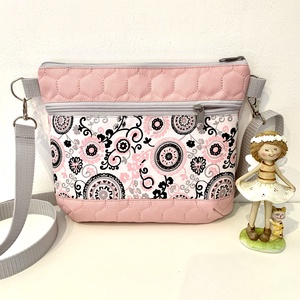 Készleten! Rózsaszín mandala mintás crossbody - táska & tok - kézitáska & válltáska - vállon átvethető táska - Meska.hu