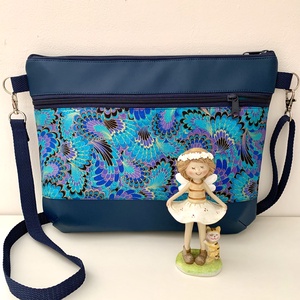  Absztrakt mintás crossbody / válltáska/ keresztpántos táska/ oldaltáska - táska & tok - kézitáska & válltáska - vállon átvethető táska - Meska.hu