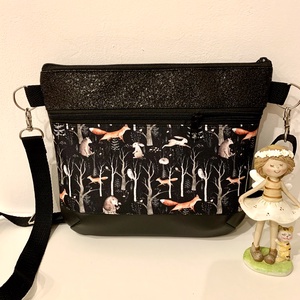 Róka-erdei állatok mintás crossbody - táska & tok - kézitáska & válltáska - vállon átvethető táska - Meska.hu