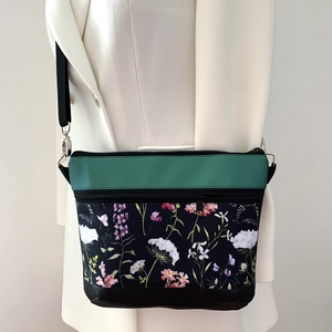 Tátika virág mintás crossbody - táska & tok - kézitáska & válltáska - vállon átvethető táska - Meska.hu