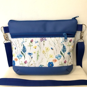 Színpompás réti virágos crossbody / válltáska/ keresztpántos táska/ oldaltáska - táska & tok - kézitáska & válltáska - vállon átvethető táska - Meska.hu