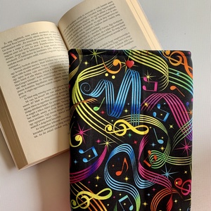 Készleten! Dallamok szárnyán, Könyvvédő tok, ebook tok, tablet tok, Könyv & Zene, Könyvtok, Varrás, MESKA