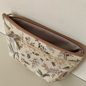Készleten! Apró levél mintás neszesszer,  pipere tároló, textil  tároló - táska & tok - neszesszer - Meska.hu