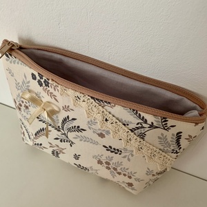 Készleten! Apró levél mintás neszesszer,  pipere tároló, textil  tároló - táska & tok - neszesszer - Meska.hu