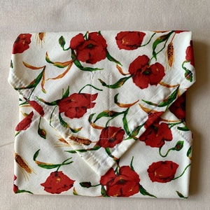 Kiárusítás! Szív mintás textil újraszalvéta - tépőzáras újraszalvéta - vízhatlan újraszalvéta  - táska & tok - uzsonna- & ebéd tartó - szendvics csomagoló - Meska.hu