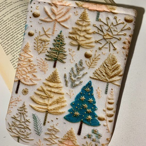  Készleten! Könyvtok - Karácsonyfa mintás ebook tok, tablet tok, Könyv & Zene, Könyvtok, Varrás, MESKA