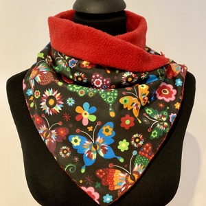 Sál, körsál pillangós, virágos - Meska.hu