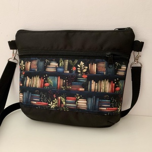 Könyv mintás- crossbody / válltáska/ keresztpántos táska/ oldaltáska, Táska & Tok, Kézitáska & válltáska, Válltáska, Varrás, MESKA