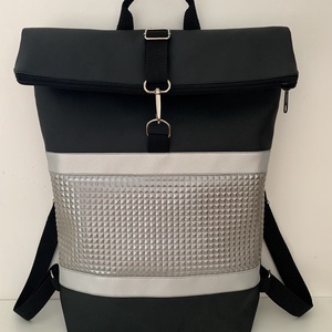   Rolltop hátizsák, Fekete-ezüst, Hátitáska, Vízálló, Táska & Tok, Hátizsák, Roll top hátizsák, Varrás, Bőrművesség, MESKA