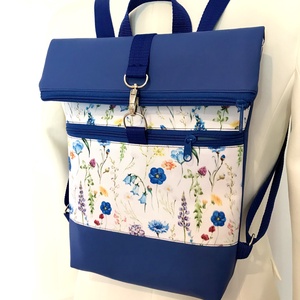 Rolltop kék-színes virágos Vízálló-Hátizsák-Hátitáska  - Meska.hu
